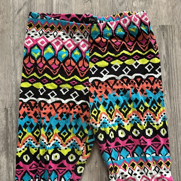 Rue 21 fun colorful leggings - Picture 2 of 2
